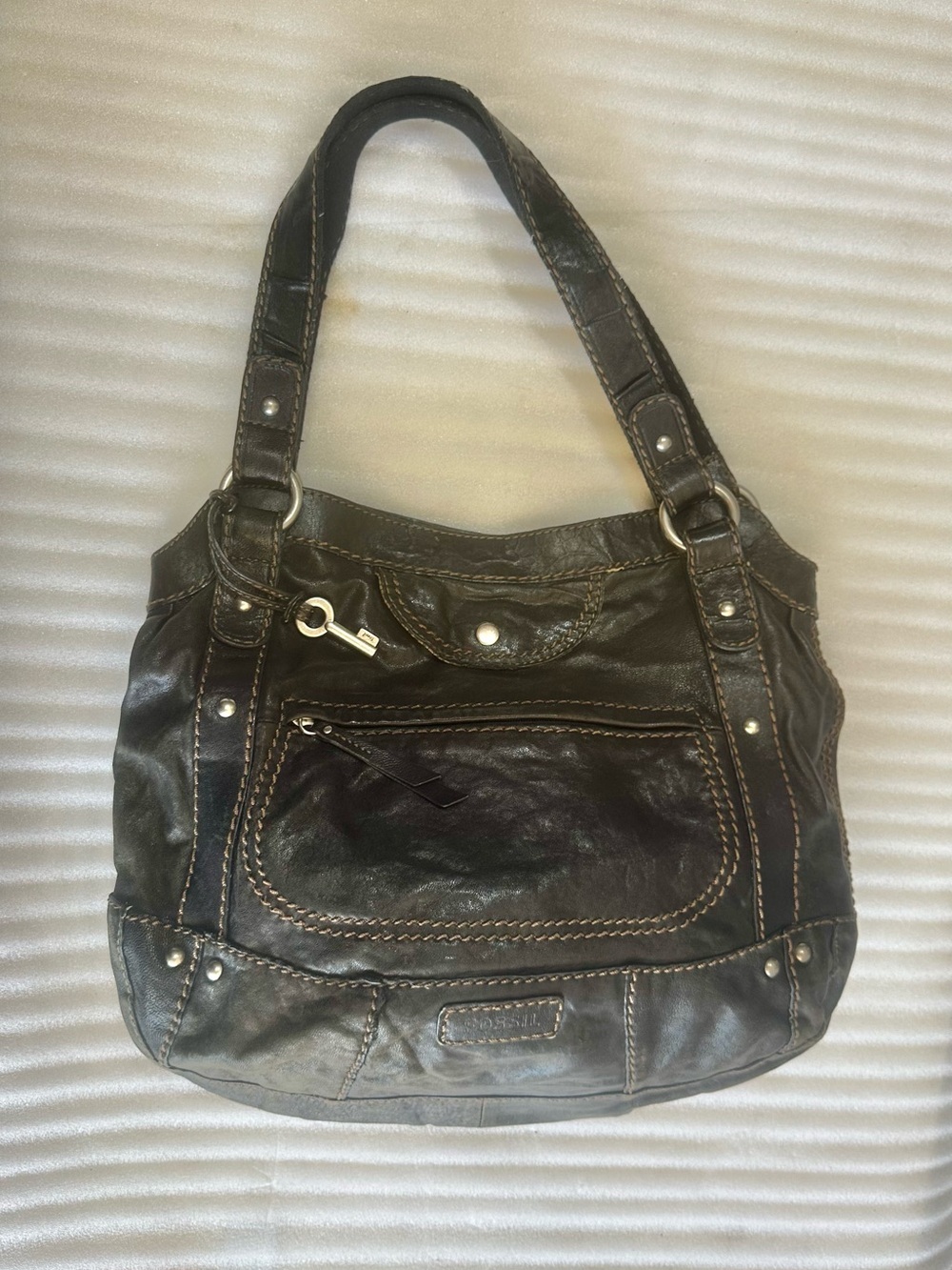 Fossil Black Leather Shoulder Bag with Front Pocket